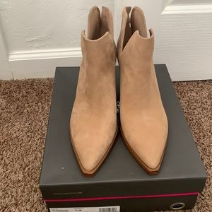 Vince Camuto tortilla suede boots